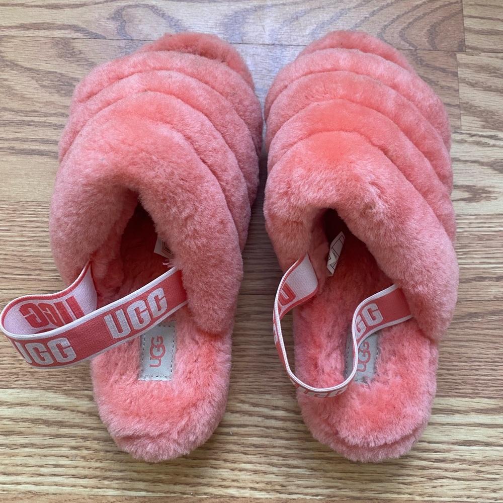 Bubblegum Pink Ugg Sandal Slippers